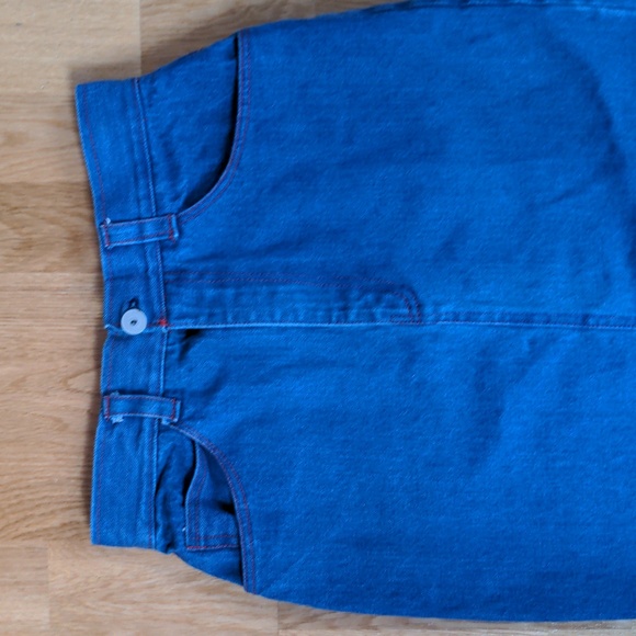 VINTAGE Snoopy Jean Skirt, size small - Picture 3 of 5